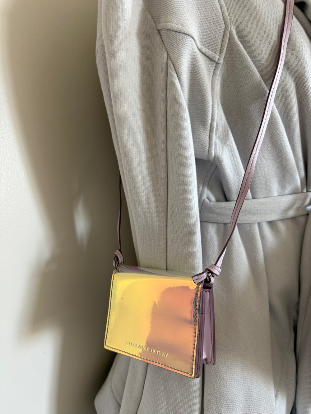 Stella McCartney Rare Iridescent Pink Holographic Micro Crossbody Bag SP22 Italy - Picture 3 of 11